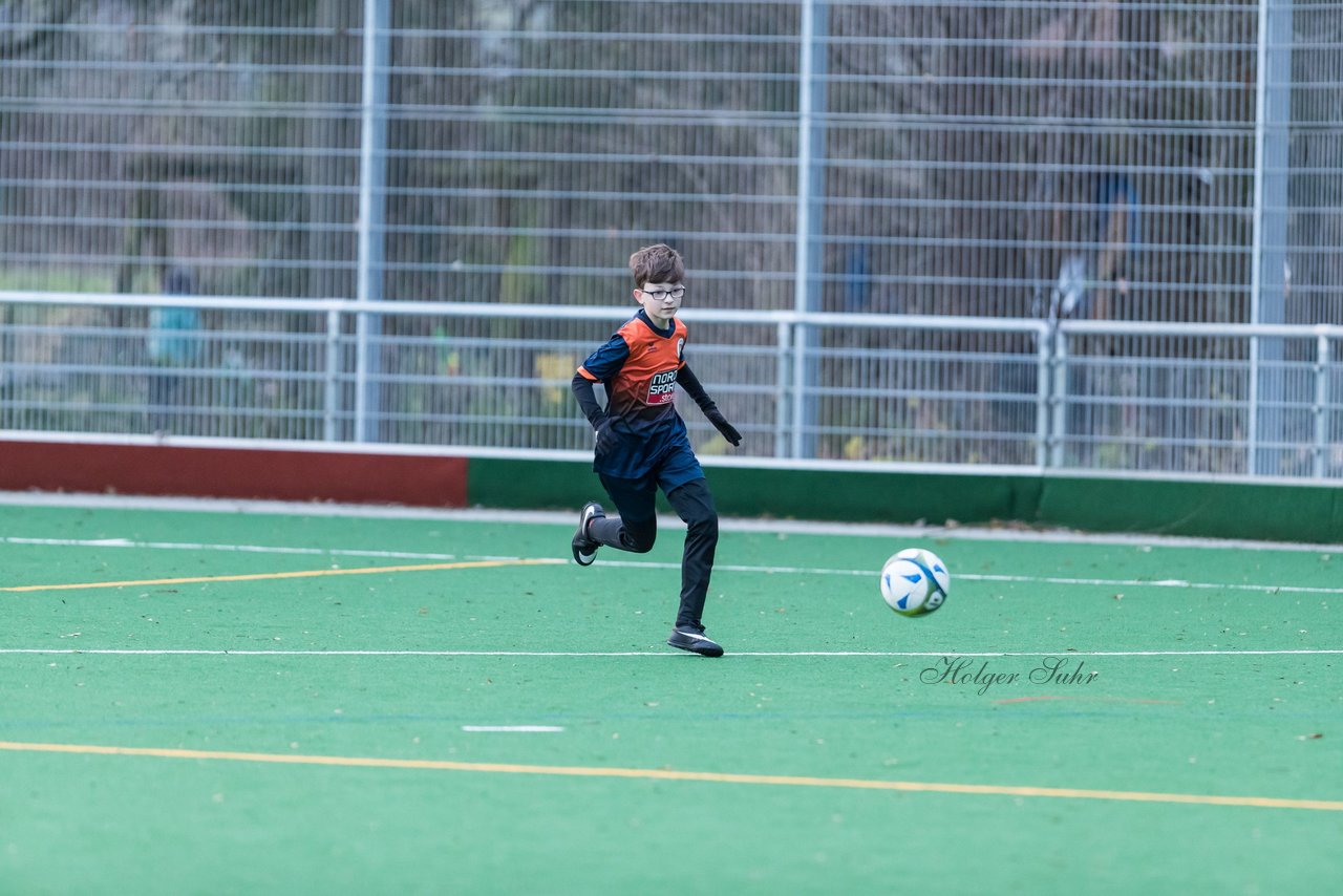 Bild 250 - wCJ VfL Pinneberg - mDJ VfL Pinneberg/Waldenau : Ergebnis: 1:3